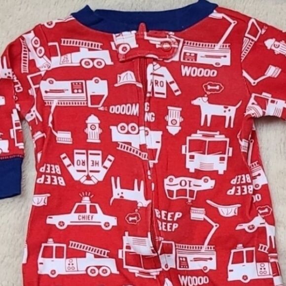 Carter's 3M Red Cotton Firetruck Zipper Pajama PJs Baby Boys Onesie Sleeper - Picture 3 of 3